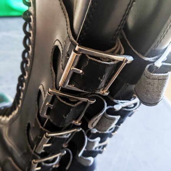 Vintage Demonia Goth Punk Boots 20 Eyelet Buckles Zippers Straps Size 5 - Picture 6 of 9